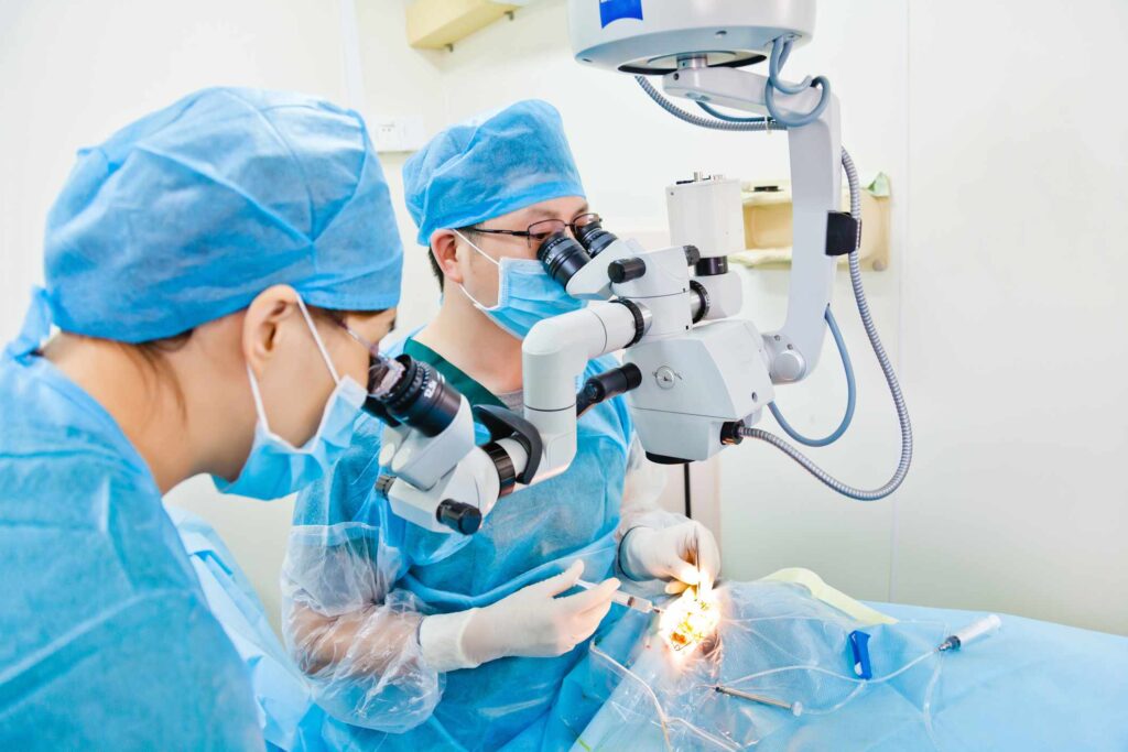 Things to expect after undergoing cataract surgery