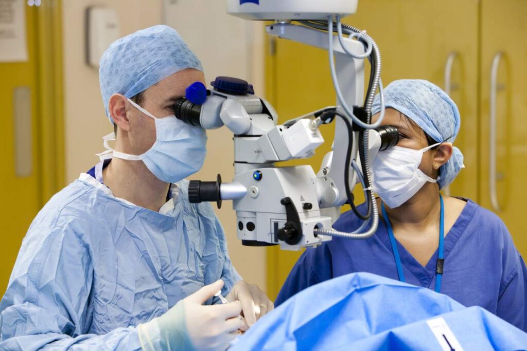 Things to expect after undergoing cataract surgery